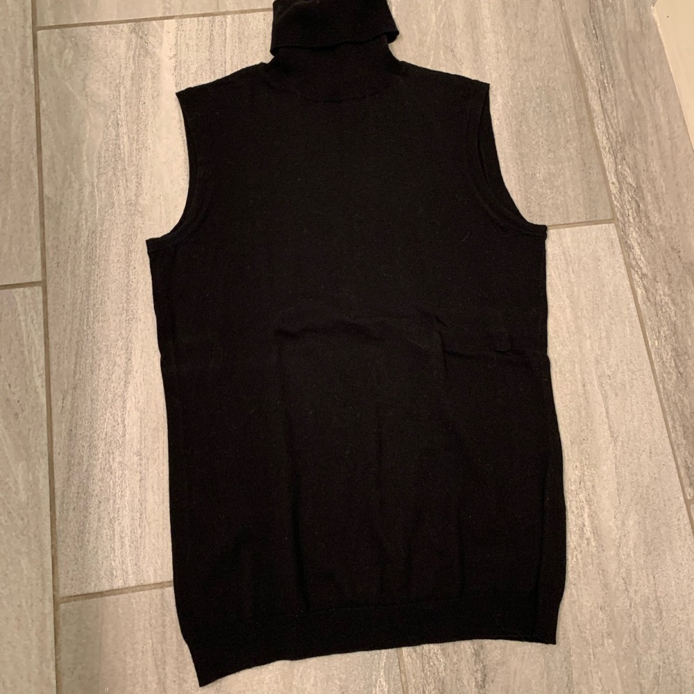 Boss by Hugo Boss sleeveless black turtleneck, EUC S/M